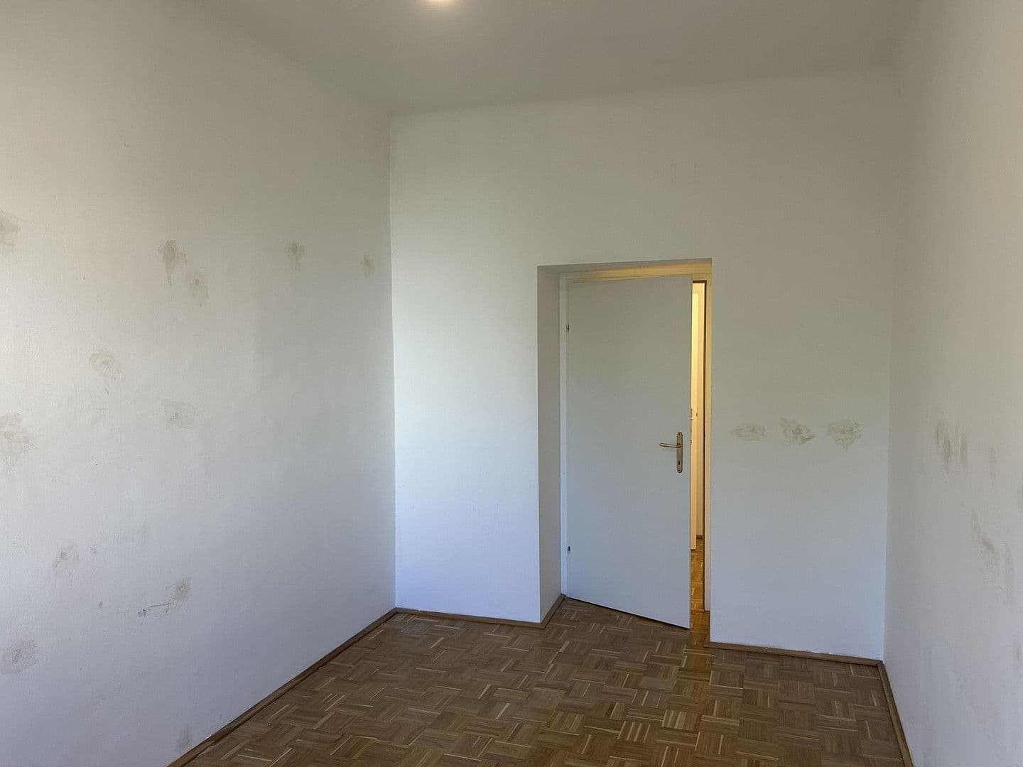 Pronájem bytu 3+1 87 m², Hebbelgasse 4, Wien, Wien Pronájem bytu 3+1 87 m², Hebbelgasse 4, Wien, Wien