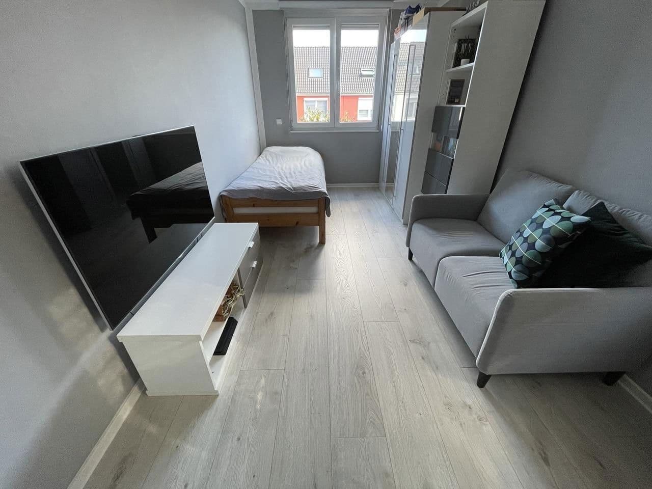 Pronájem domu 142 m², pozemek 190 m², Berlin, Berlín Pronájem domu 142 m², pozemek 190 m², Berlin, Berlín