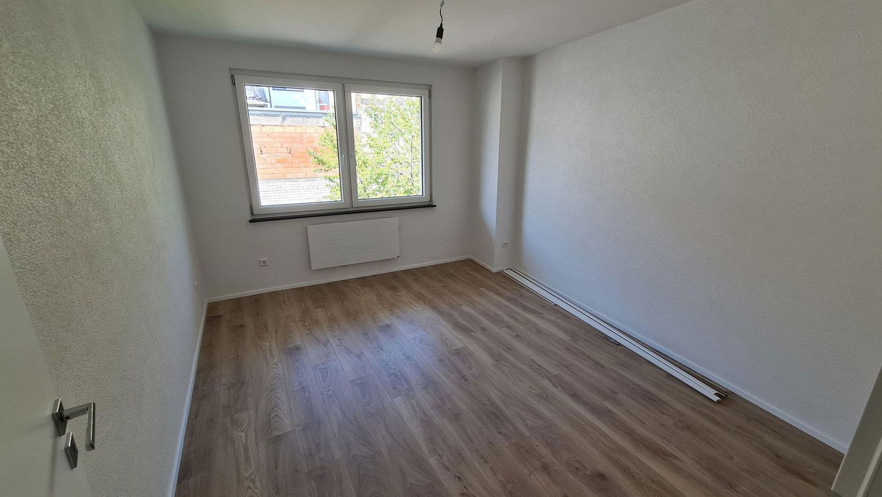 Pronájem bytu 3+1 90 m², Westliche Karl-Friedrich-Straße 150, Pforzheim, Bádensko-Württembersko Pronájem bytu 3+1 90 m², Westliche Karl-Friedrich-Straße 150, Pforzheim, Bádensko-Württembersko