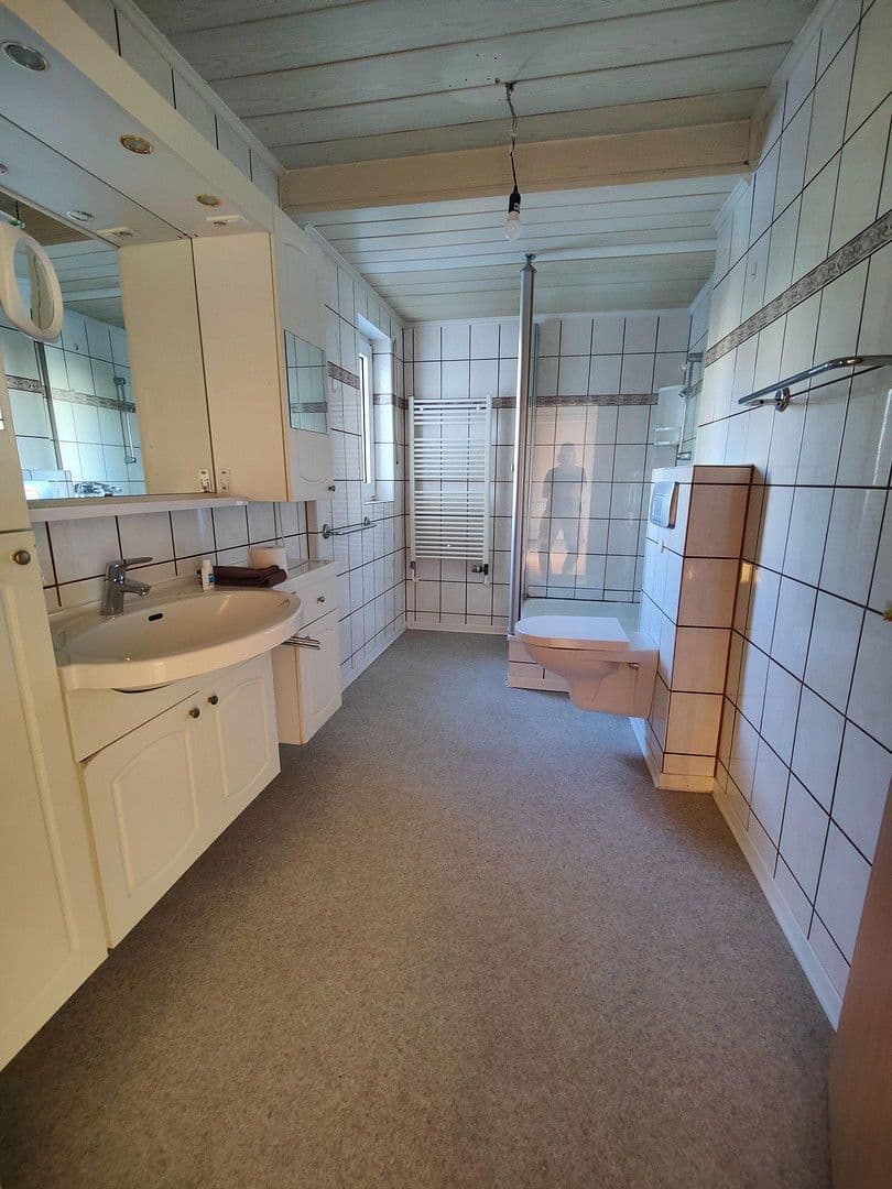 Prodej domu 120 m², pozemek 352 m², Budenheim, Porýní-Falc Prodej domu 120 m², pozemek 352 m², Budenheim, Porýní-Falc