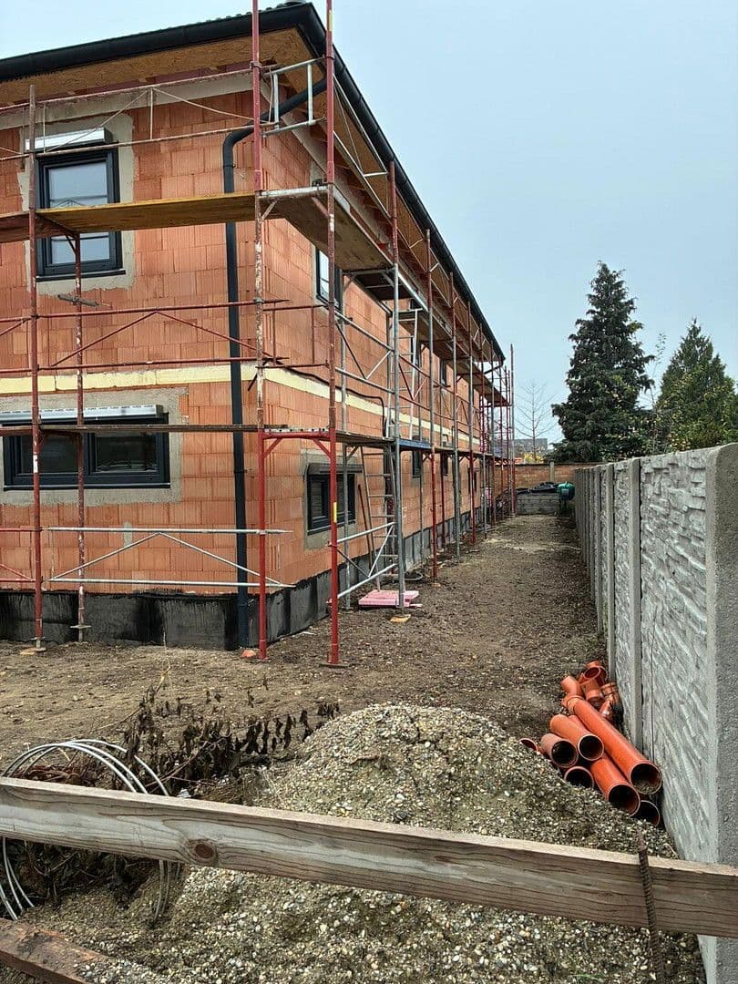 Prodej domu 139 m², pozemek 220 m², Schwabenweg 6a Bockfließ, Bockfließ, Dolní Rakousko Prodej domu 139 m², pozemek 220 m², Schwabenweg 6a Bockfließ, Bockfließ, Dolní Rakousko