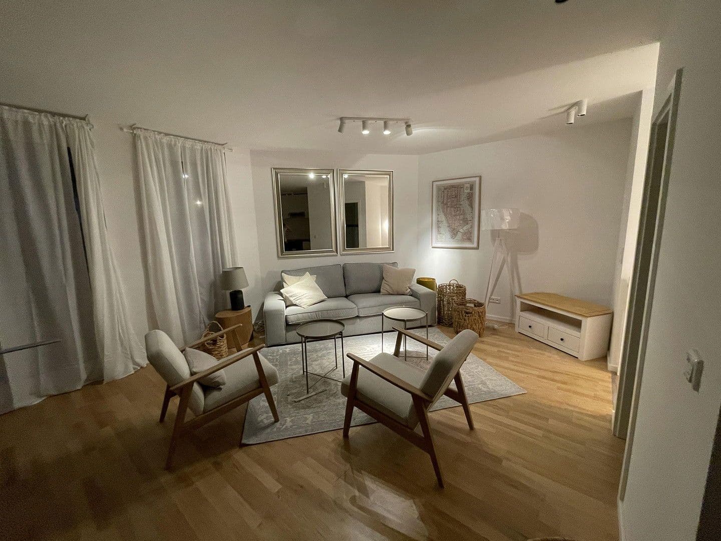 Pronájem bytu 3+1 92 m², Schwedterstr. 0, Berlin, Berlín Pronájem bytu 3+1 92 m², Schwedterstr. 0, Berlin, Berlín