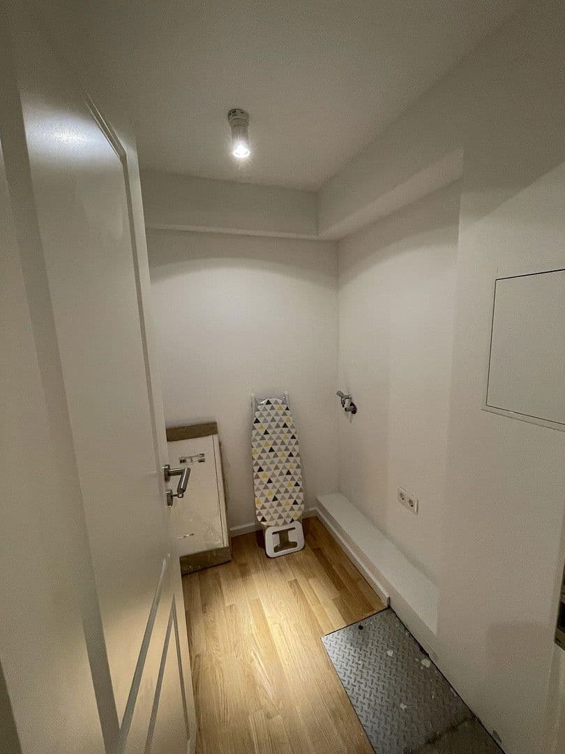 Pronájem bytu 3+1 92 m², Schwedterstr. 0, Berlin, Berlín Pronájem bytu 3+1 92 m², Schwedterstr. 0, Berlin, Berlín