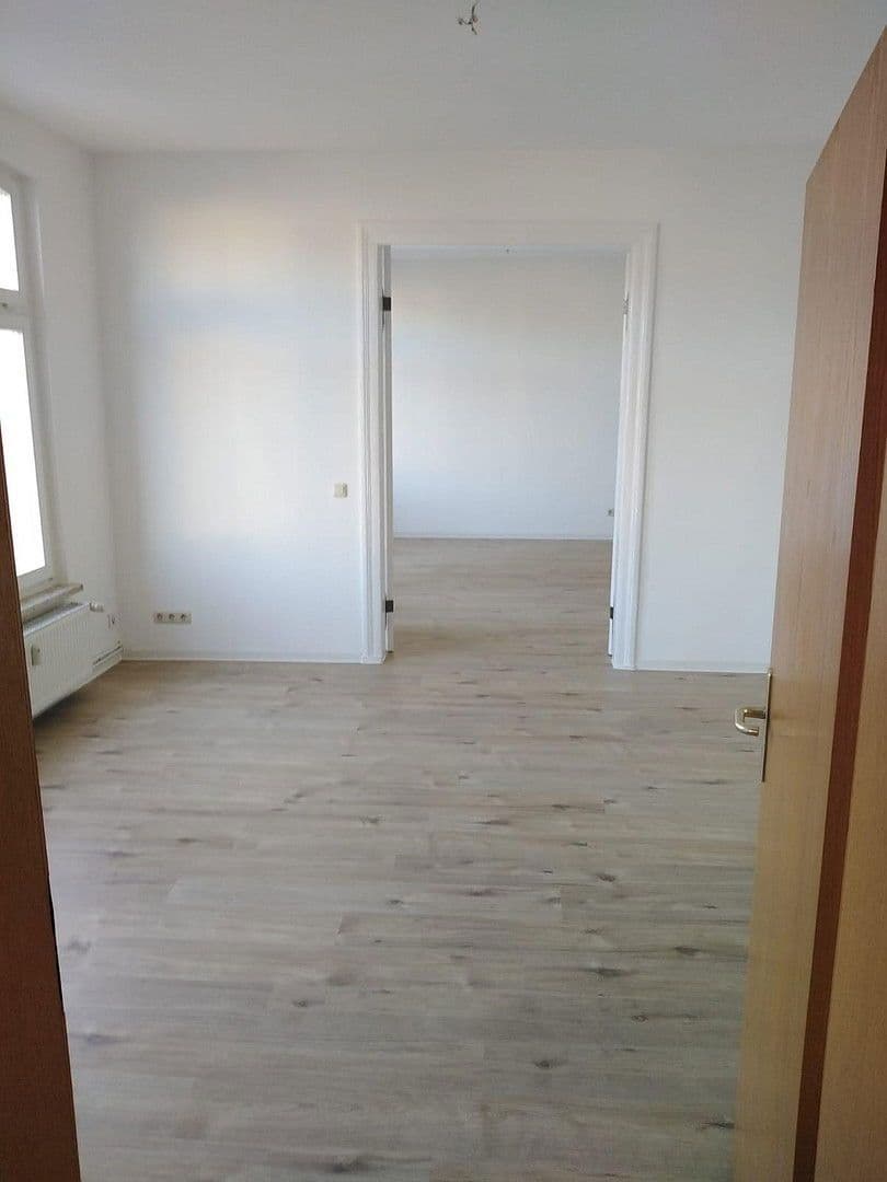 Pronájem bytu 2+1 67 m², Parchim, Mecklenburg-Vorpommern Pronájem bytu 2+1 67 m², Parchim, Mecklenburg-Vorpommern