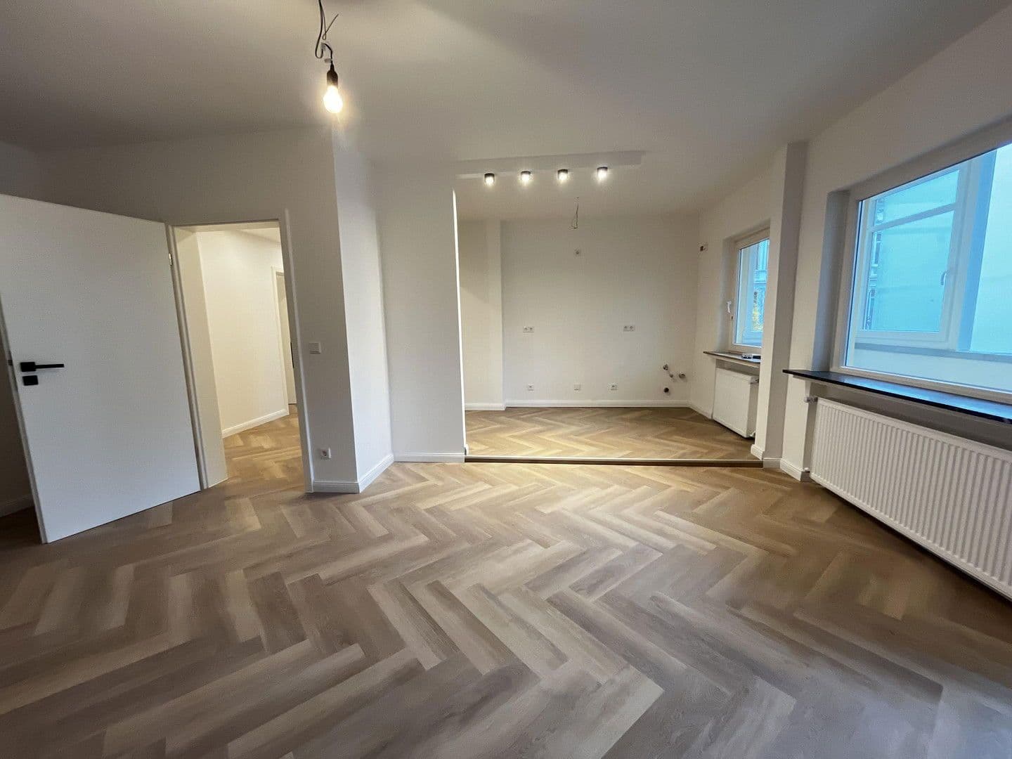 Prodej bytu 3+1 70 m², Berliner Straße 23, Bremen, Bremen Prodej bytu 3+1 70 m², Berliner Straße 23, Bremen, Bremen