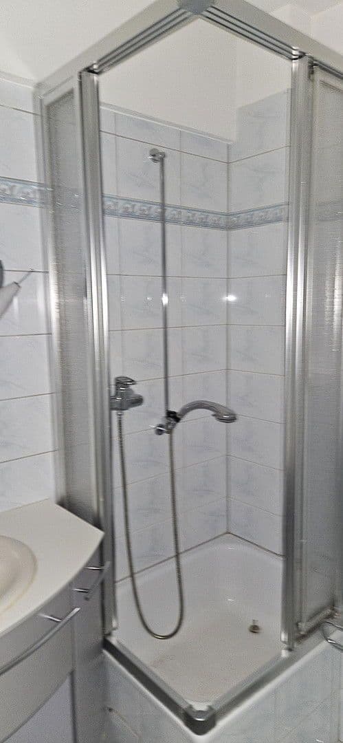 Pronájem bytu 2+kk 65 m², Alte Bahnhofstraße 174, Bochum, Severní Porýní-Vestfálsko Pronájem bytu 2+kk 65 m², Alte Bahnhofstraße 174, Bochum, Severní Porýní-Vestfálsko