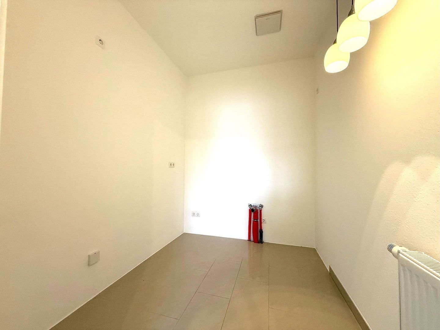 Prodej domu 137 m², pozemek 200 m², Am Weiher 26, Weingarten (Pfalz), Porýní-Falc Prodej domu 137 m², pozemek 200 m², Am Weiher 26, Weingarten (Pfalz), Porýní-Falc