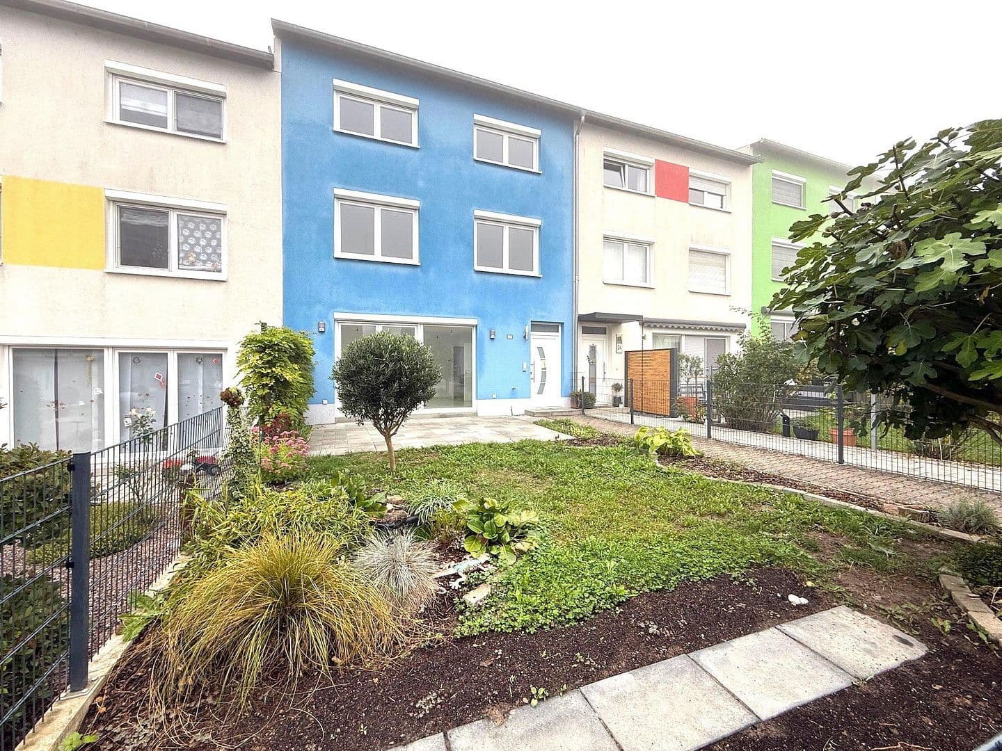 Prodej domu 137 m², pozemek 200 m², Am Weiher 26, Weingarten (Pfalz), Porýní-Falc Prodej domu 137 m², pozemek 200 m², Am Weiher 26, Weingarten (Pfalz), Porýní-Falc