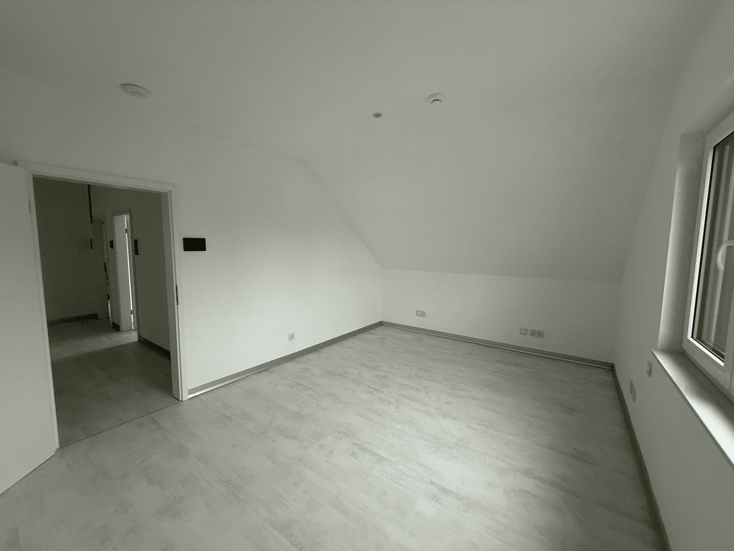 Prodej domu 179 m², pozemek 772 m², Klein Offenseth-Sparrieshoop, Šlesvicko-Holštýnsko Prodej domu 179 m², pozemek 772 m², Klein Offenseth-Sparrieshoop, Šlesvicko-Holštýnsko
