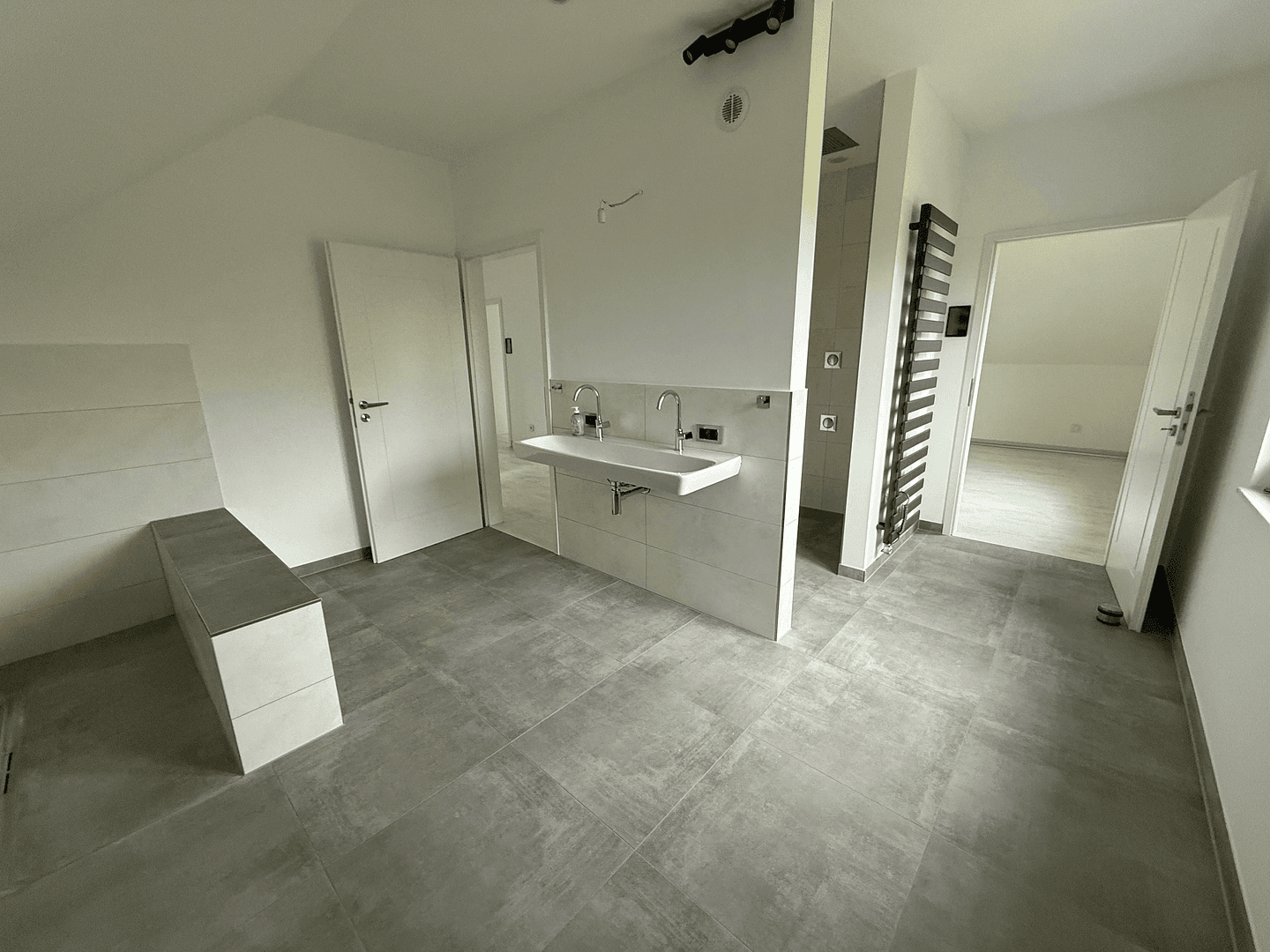 Prodej domu 179 m², pozemek 772 m², Klein Offenseth-Sparrieshoop, Šlesvicko-Holštýnsko Prodej domu 179 m², pozemek 772 m², Klein Offenseth-Sparrieshoop, Šlesvicko-Holštýnsko