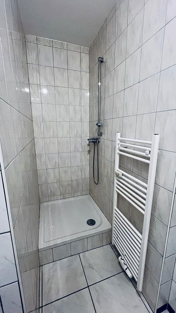 Pronájem kanceláře 69 m², Gummersbach, Severní Porýní-Vestfálsko Pronájem kanceláře 69 m², Gummersbach, Severní Porýní-Vestfálsko