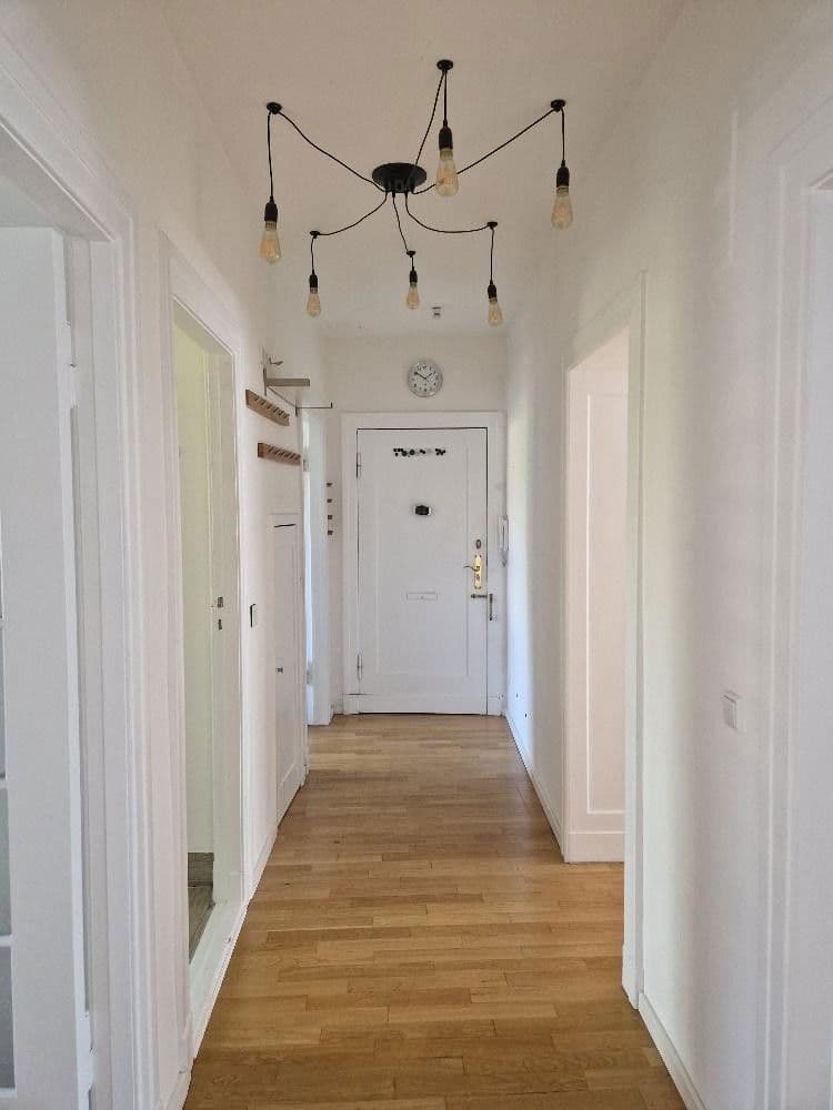 Prodej bytu 3+kk 85 m², Klingsorplatz 2, Berlin, Berlín Prodej bytu 3+kk 85 m², Klingsorplatz 2, Berlin, Berlín