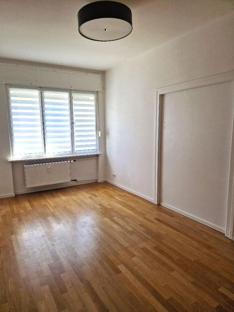 Prodej bytu 3+kk 85 m², Klingsorplatz 2, Berlin, Berlín Prodej bytu 3+kk 85 m², Klingsorplatz 2, Berlin, Berlín