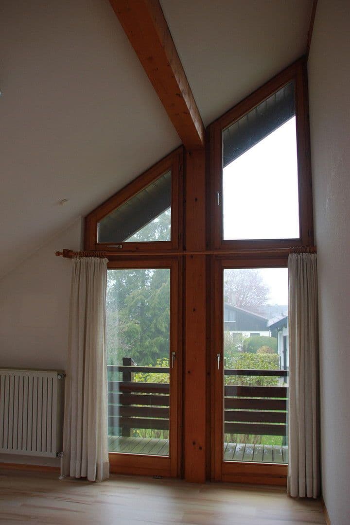 Prodej domu 147 m², pozemek 988 m², Biberach an der Riß, Bádensko-Württembersko Prodej domu 147 m², pozemek 988 m², Biberach an der Riß, Bádensko-Württembersko