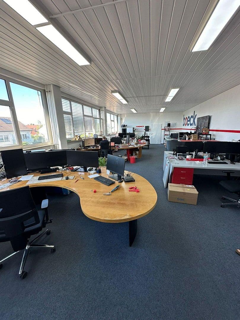 Pronájem nebytového prostoru 2.913 m², Leipheim, Bavorsko Pronájem nebytového prostoru 2.913 m², Leipheim, Bavorsko