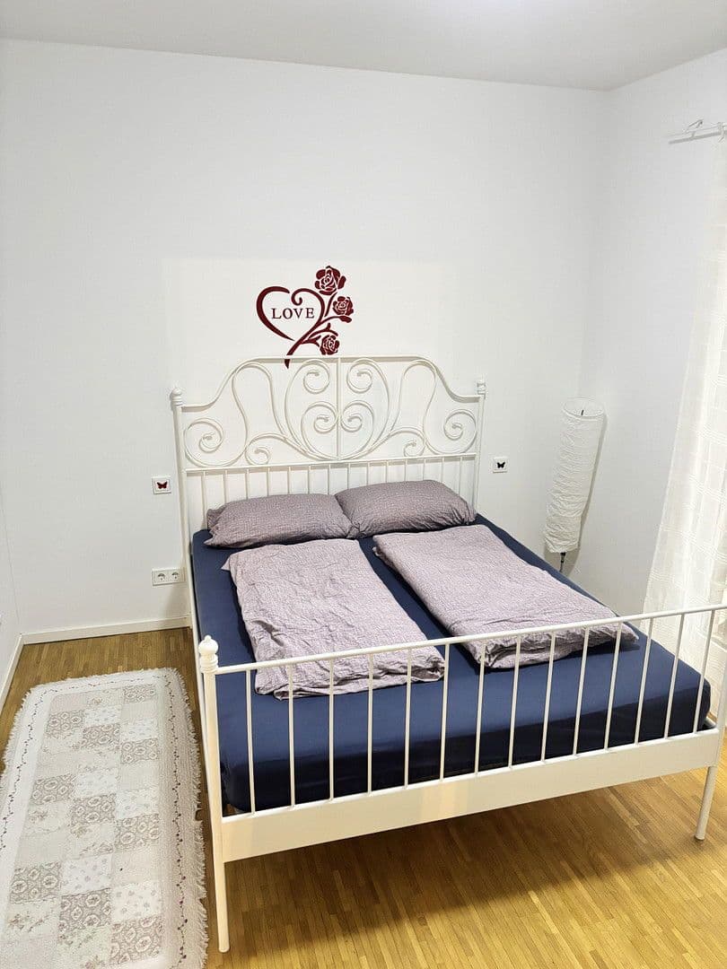 Pronájem bytu 2+1 54 m², Lahnstr. 37b, Frankfurt, Hessen Pronájem bytu 2+1 54 m², Lahnstr. 37b, Frankfurt, Hessen