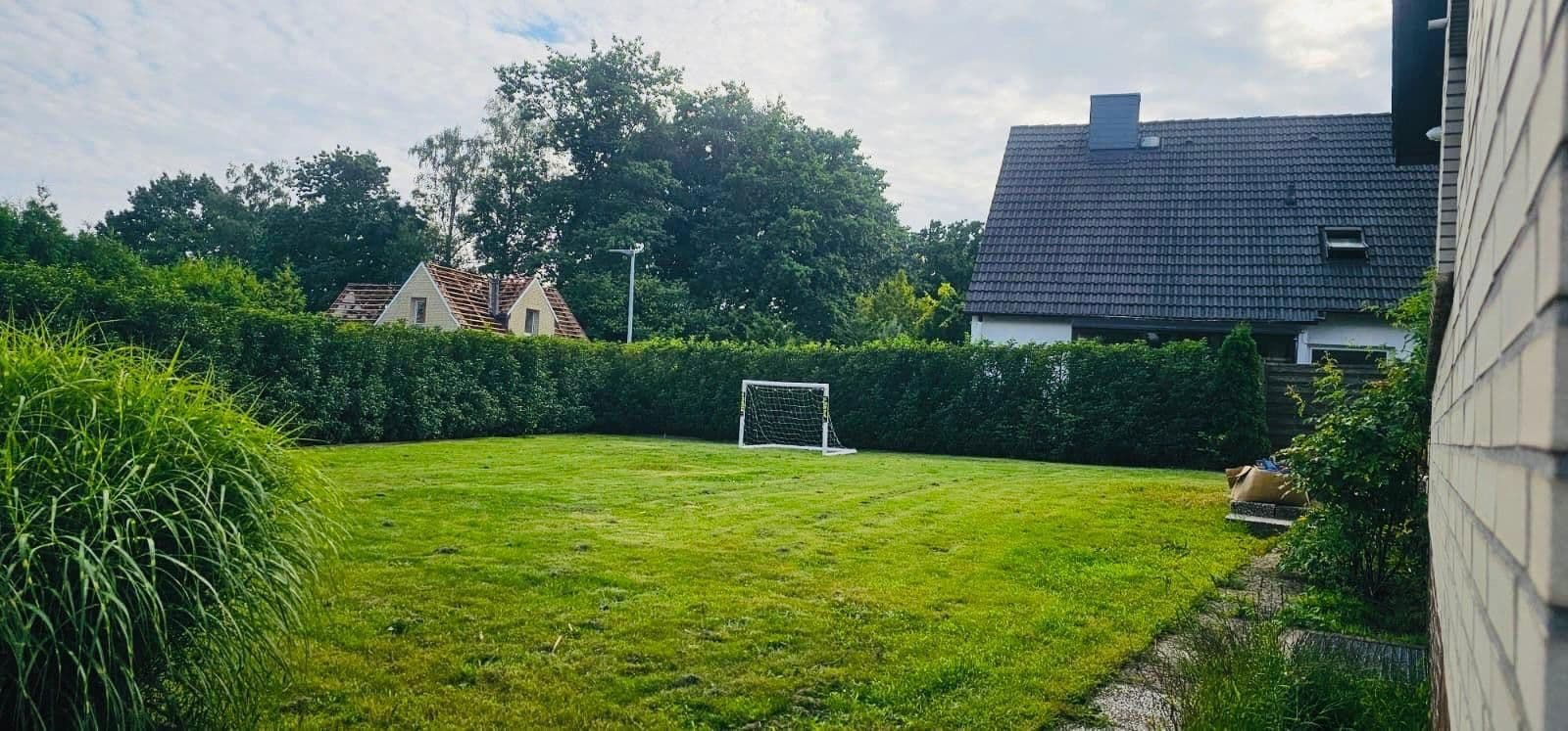 Prodej domu 230 m², pozemek 1.100 m², Barsbüttel, Šlesvicko-Holštýnsko Prodej domu 230 m², pozemek 1.100 m², Barsbüttel, Šlesvicko-Holštýnsko