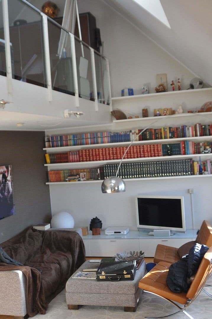 Prodej bytu 2+1 74 m², Implerstrasse, München-Sendling, Bavorsko Prodej bytu 2+1 74 m², Implerstrasse, München-Sendling, Bavorsko