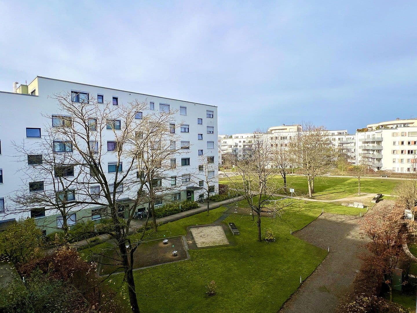 Pronájem bytu 3+1 79 m², Cosimastraße 173, München, Bavorsko Pronájem bytu 3+1 79 m², Cosimastraße 173, München, Bavorsko