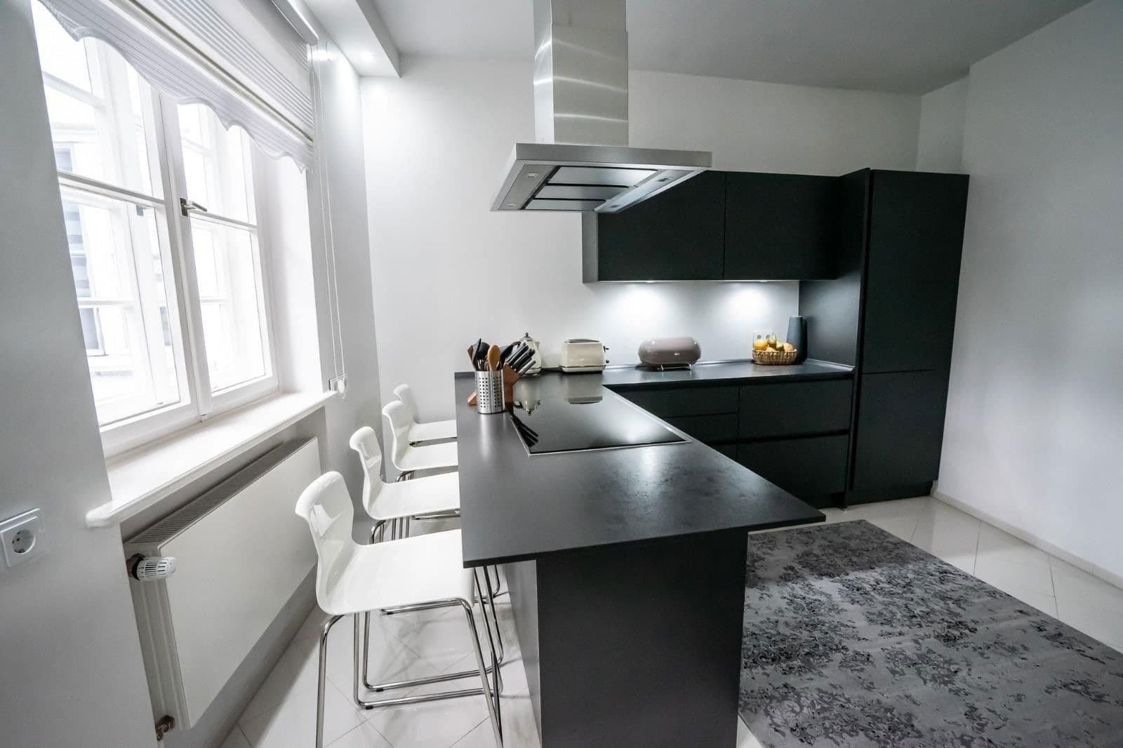 Pronájem bytu 3+1 79 m², Ollenhauerstraße 46, Berlin, Berlín Pronájem bytu 3+1 79 m², Ollenhauerstraße 46, Berlin, Berlín