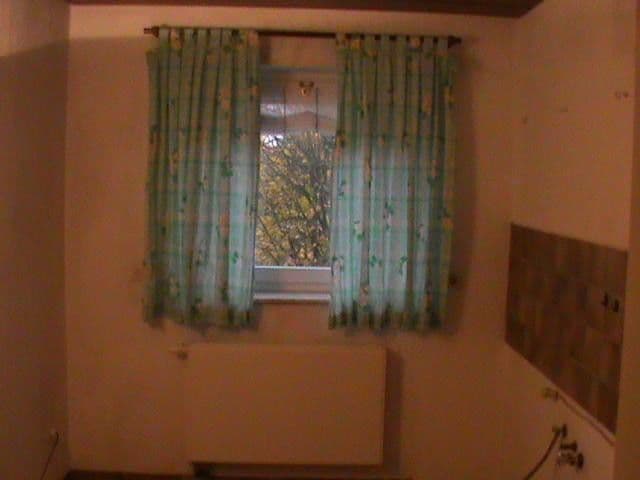 Pronájem bytu 3+1 80 m², Unstrutstrasse 12, Braunschweig, Dolní Sasko Pronájem bytu 3+1 80 m², Unstrutstrasse 12, Braunschweig, Dolní Sasko