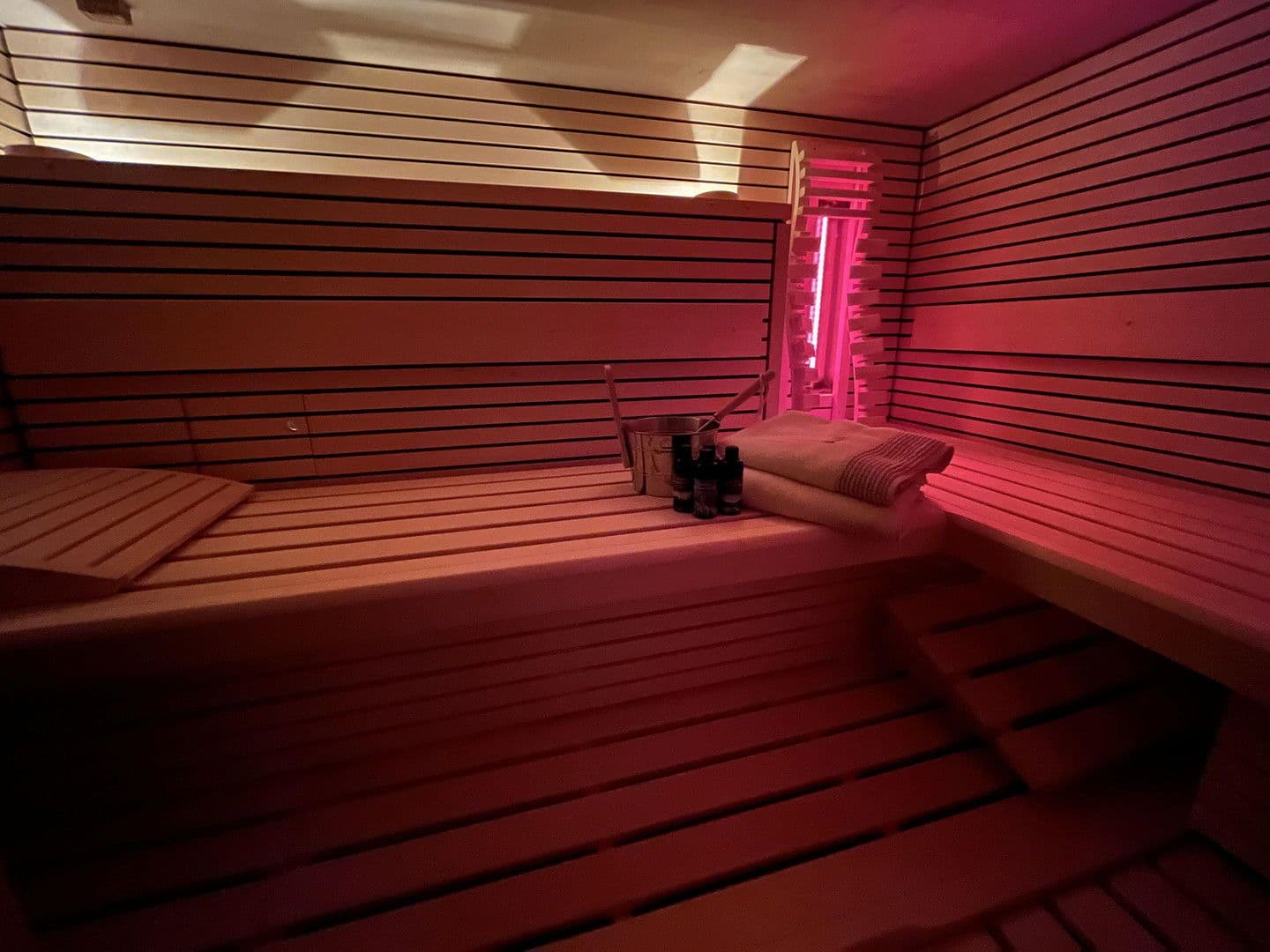 Prodej domu 210 m², pozemek 1.240 m², Königswinter, Severní Porýní-Vestfálsko Prodej domu 210 m², pozemek 1.240 m², Königswinter, Severní Porýní-Vestfálsko