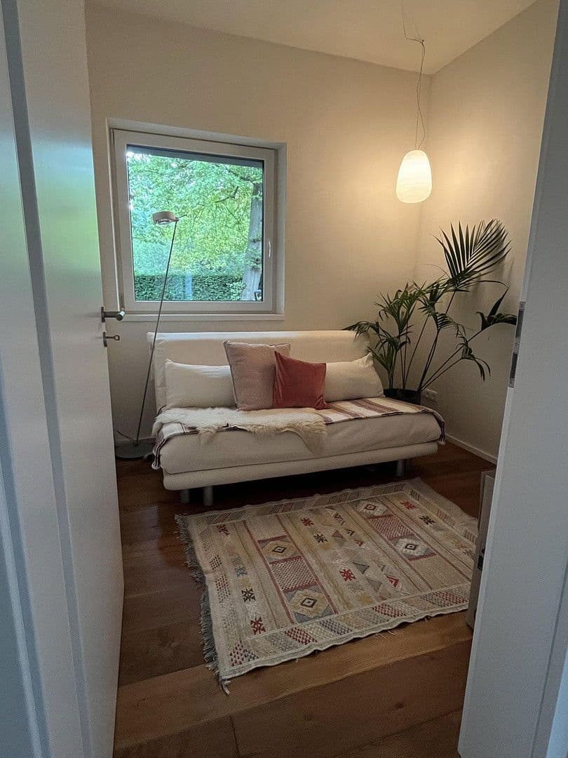 Prodej domu 210 m², pozemek 1.240 m², Königswinter, Severní Porýní-Vestfálsko Prodej domu 210 m², pozemek 1.240 m², Königswinter, Severní Porýní-Vestfálsko