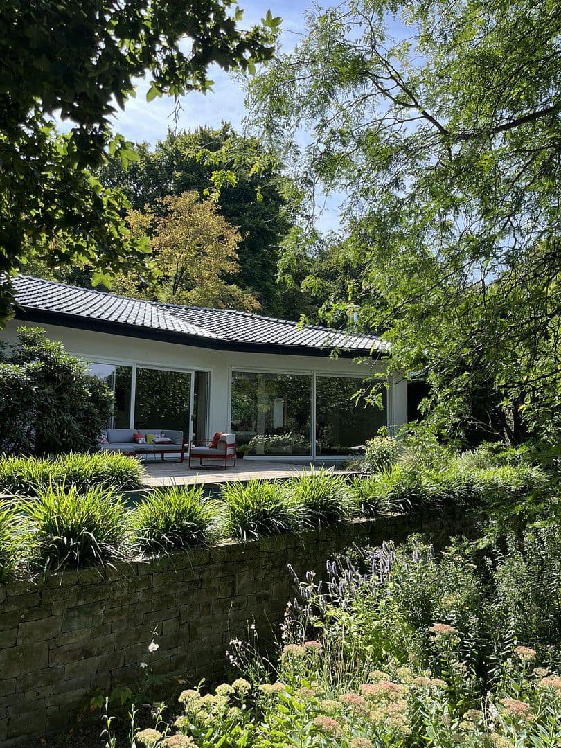 Prodej domu 210 m², pozemek 1.240 m², Königswinter, Severní Porýní-Vestfálsko Prodej domu 210 m², pozemek 1.240 m², Königswinter, Severní Porýní-Vestfálsko