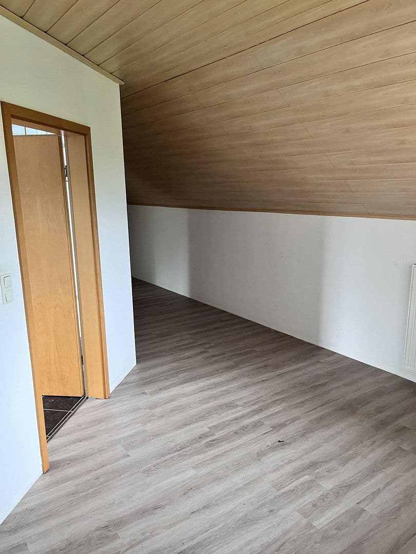 Pronájem bytu 3+kk 160 m², Heinsberg, Severní Porýní-Vestfálsko Pronájem bytu 3+kk 160 m², Heinsberg, Severní Porýní-Vestfálsko