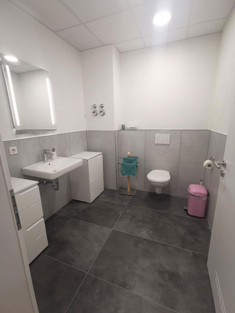 Pronájem kanceláře 137 m², Hadamar, Hessen Pronájem kanceláře 137 m², Hadamar, Hessen