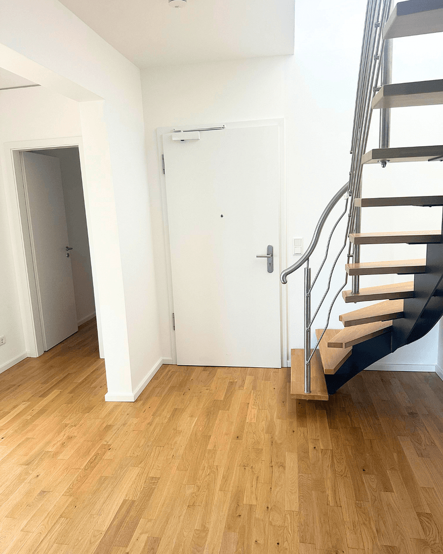 Pronájem bytu 5+1 292 m², Krachtstr., Berlin, Berlín Pronájem bytu 5+1 292 m², Krachtstr., Berlin, Berlín