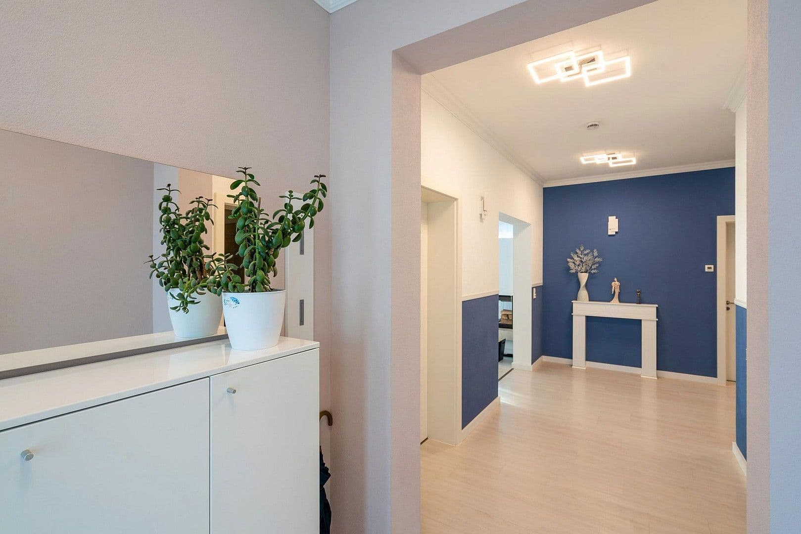 Prodej domu 315 m², pozemek 727 m², Satteldorf, Bádensko-Württembersko Prodej domu 315 m², pozemek 727 m², Satteldorf, Bádensko-Württembersko