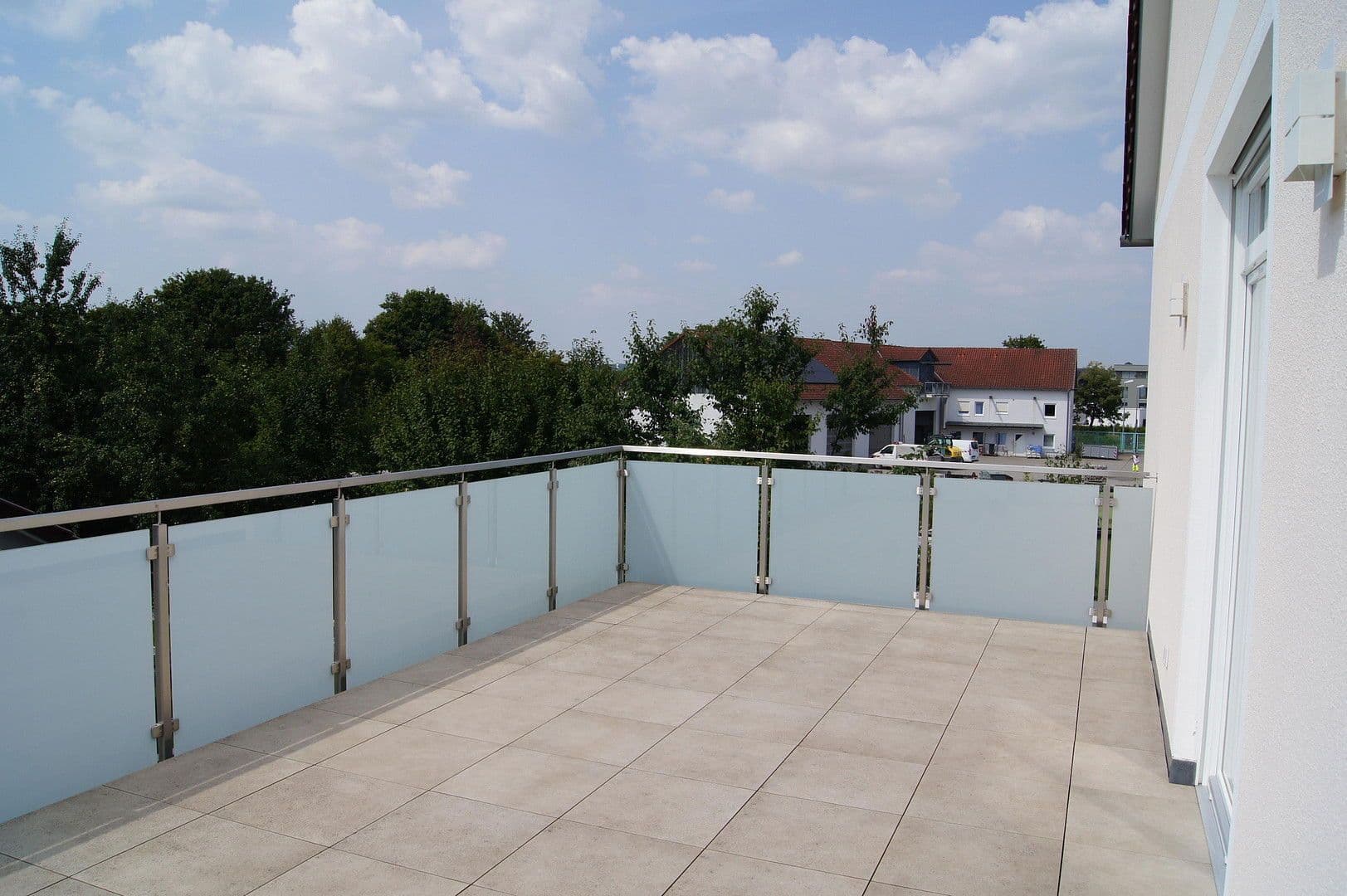 Prodej domu 315 m², pozemek 727 m², Satteldorf, Bádensko-Württembersko Prodej domu 315 m², pozemek 727 m², Satteldorf, Bádensko-Württembersko