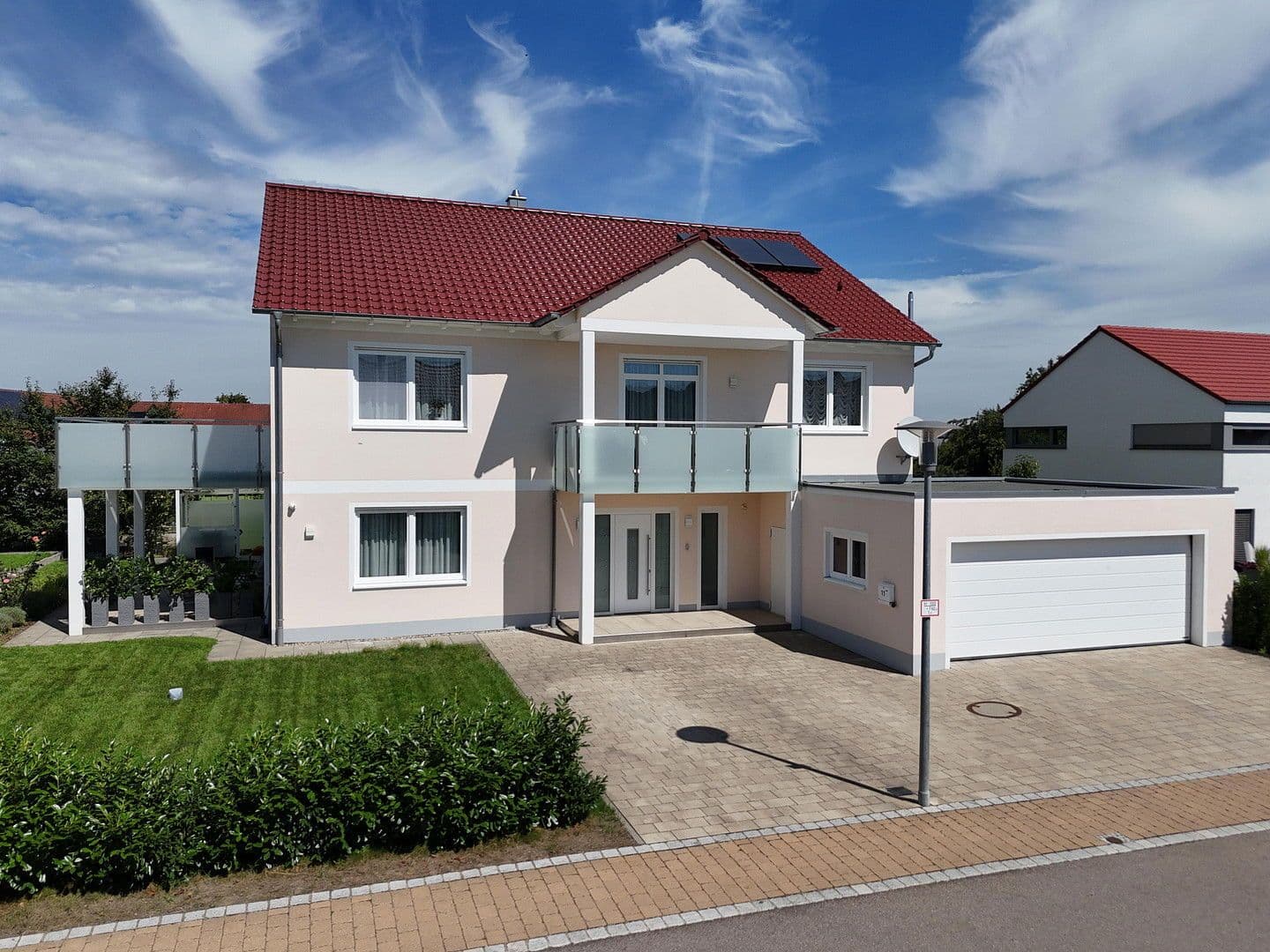 Prodej domu 315 m², pozemek 727 m², Satteldorf, Bádensko-Württembersko Prodej domu 315 m², pozemek 727 m², Satteldorf, Bádensko-Württembersko
