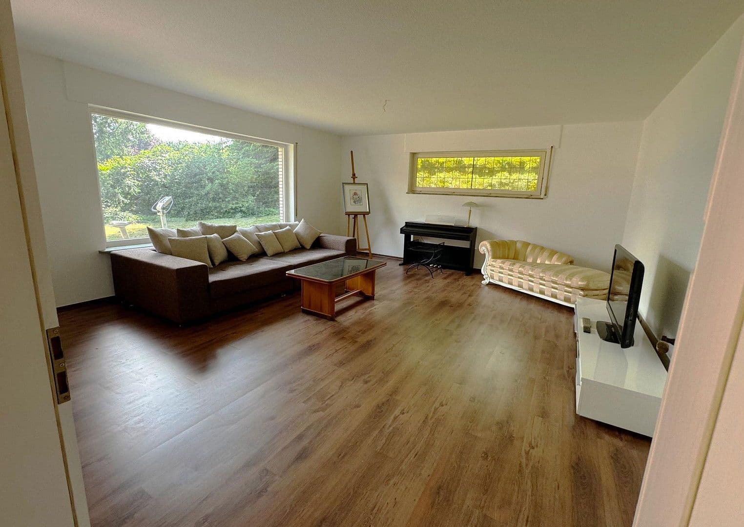 Prodej domu 293 m², pozemek 1.300 m², Schützenstraße 25, Visselhövede, Dolní Sasko Prodej domu 293 m², pozemek 1.300 m², Schützenstraße 25, Visselhövede, Dolní Sasko