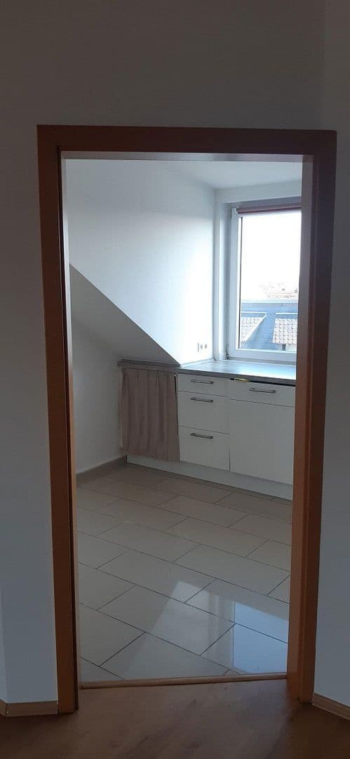 Pronájem bytu 2+1 68 m², Gärtnerstr. 24-26, Duisburg, Severní Porýní-Vestfálsko Pronájem bytu 2+1 68 m², Gärtnerstr. 24-26, Duisburg, Severní Porýní-Vestfálsko