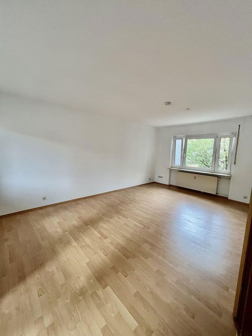 Prodej bytu 3+kk 108 m², Gudrunstraße 32, Nürnberg, Bavorsko Prodej bytu 3+kk 108 m², Gudrunstraße 32, Nürnberg, Bavorsko