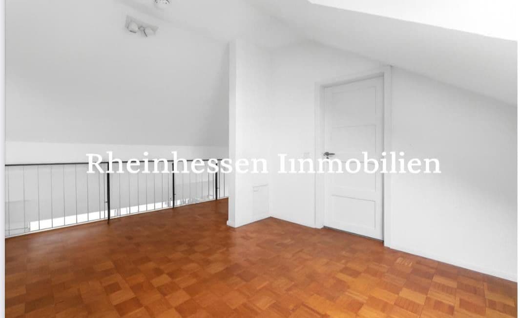 Prodej bytu 4+1 102 m², Dietzenbach, Hessen Prodej bytu 4+1 102 m², Dietzenbach, Hessen