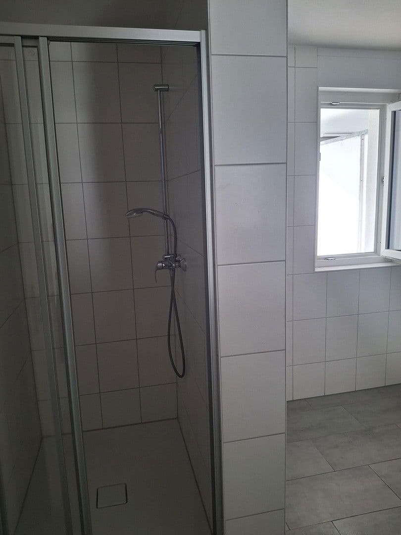 Pronájem bytu 3+1 86 m², Pommernstr 2B, Neuenburg am Rhein, Bádensko-Württembersko Pronájem bytu 3+1 86 m², Pommernstr 2B, Neuenburg am Rhein, Bádensko-Württembersko