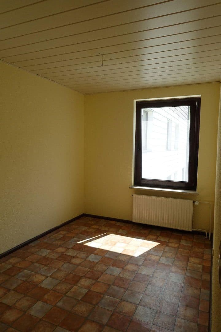 Pronájem bytu 5+1 120 m², Bahnhofstr. 11, Kastorf, Šlesvicko-Holštýnsko Pronájem bytu 5+1 120 m², Bahnhofstr. 11, Kastorf, Šlesvicko-Holštýnsko