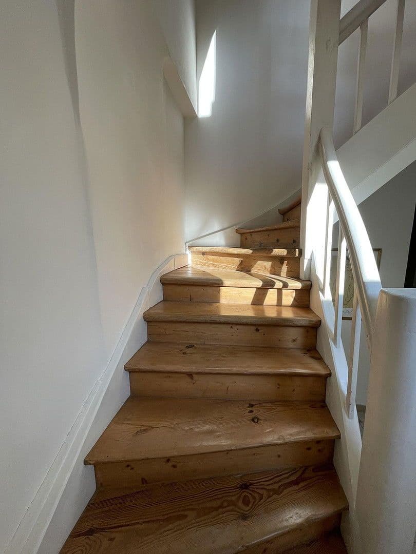 Prodej domu 121 m², pozemek 260 m², Spitalstraße 6, Karlsruhe, Bádensko-Württembersko Prodej domu 121 m², pozemek 260 m², Spitalstraße 6, Karlsruhe, Bádensko-Württembersko