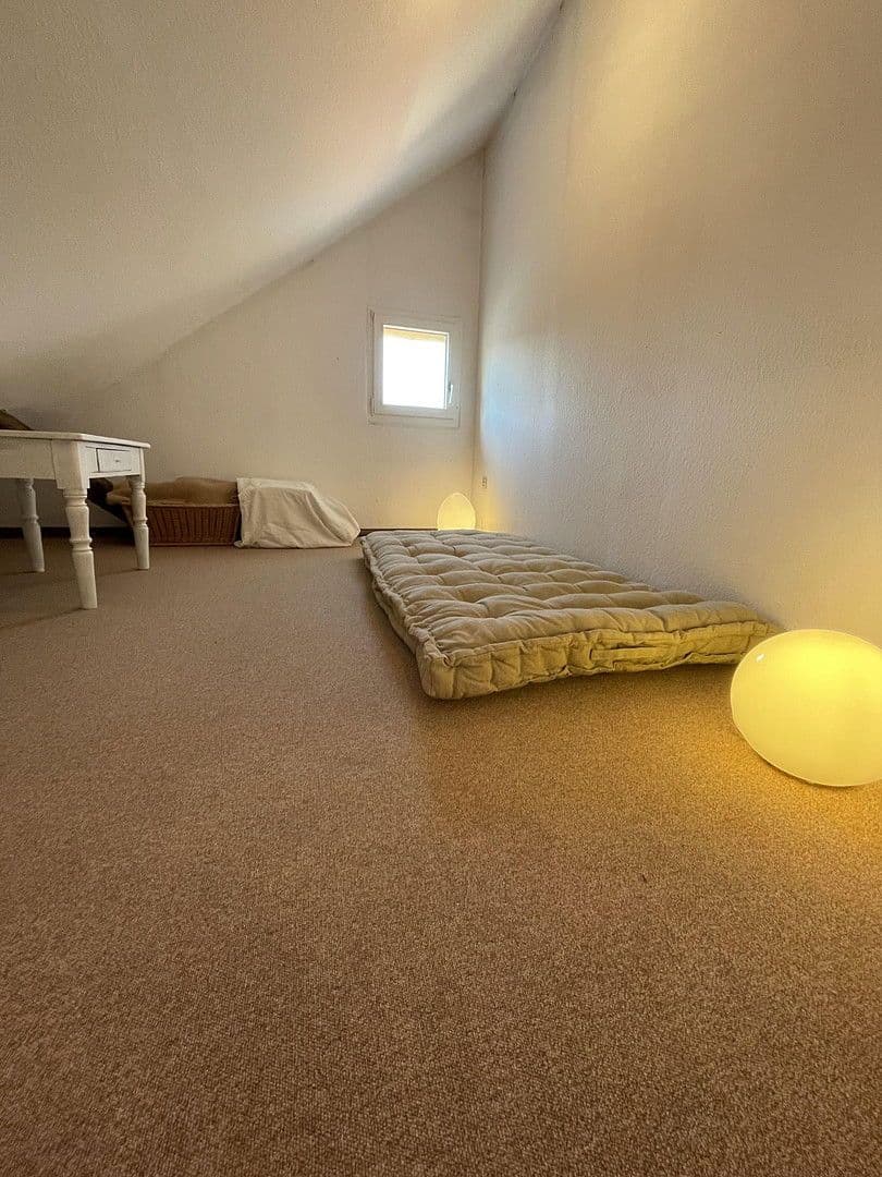 Prodej domu 121 m², pozemek 260 m², Spitalstraße 6, Karlsruhe, Bádensko-Württembersko Prodej domu 121 m², pozemek 260 m², Spitalstraße 6, Karlsruhe, Bádensko-Württembersko