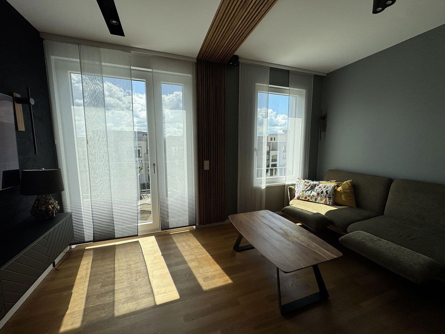 Pronájem bytu 2+1 60 m², Relingstr 42, Berlin, Berlín Pronájem bytu 2+1 60 m², Relingstr 42, Berlin, Berlín