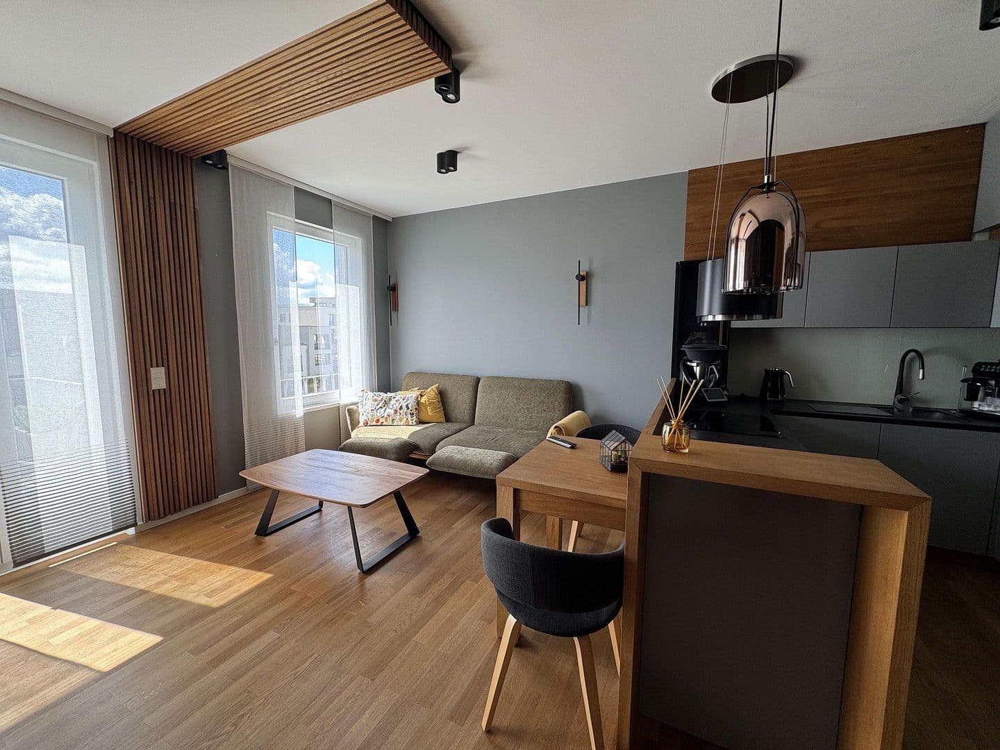 Pronájem bytu 2+1 60 m², Relingstr 42, Berlin, Berlín Pronájem bytu 2+1 60 m², Relingstr 42, Berlin, Berlín