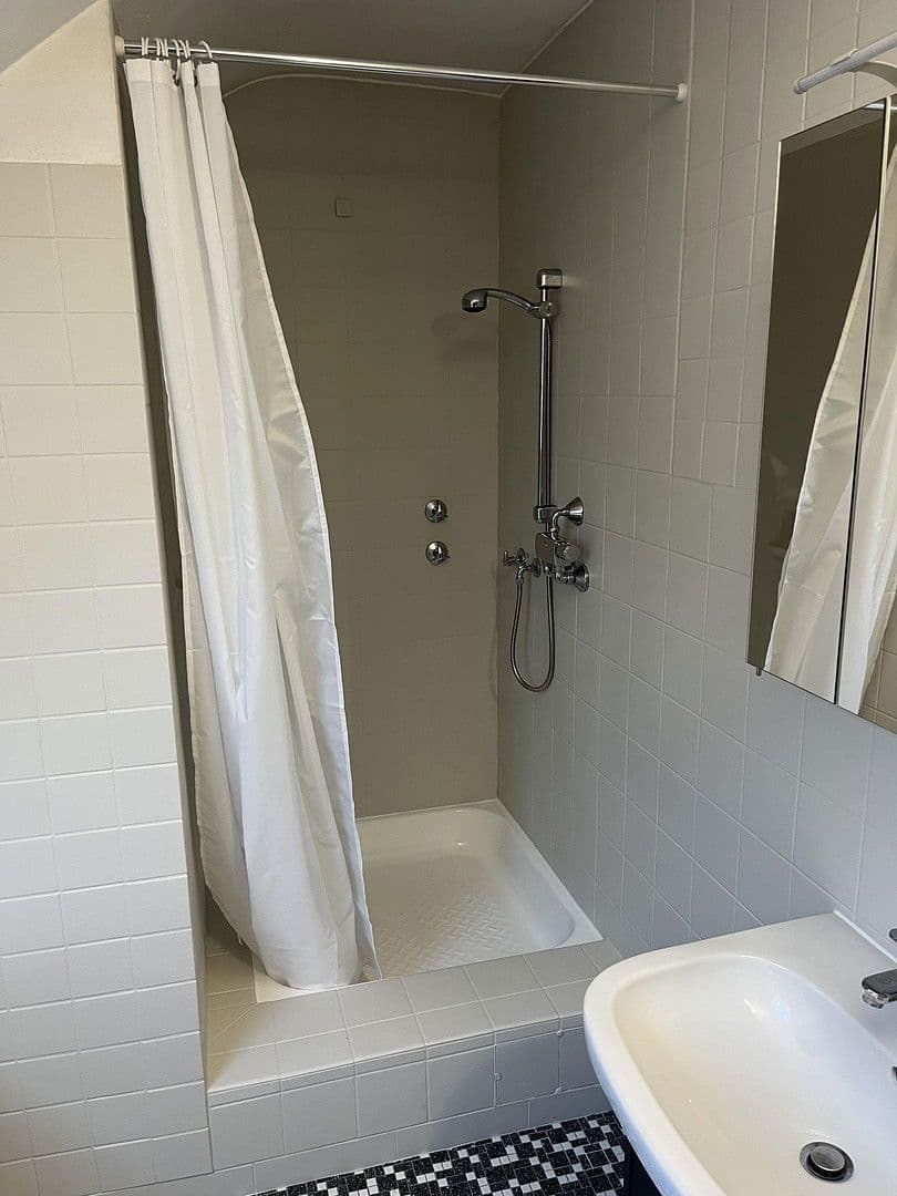 Pronájem bytu 2+kk 78 m², Mainhausen, Hessen Pronájem bytu 2+kk 78 m², Mainhausen, Hessen