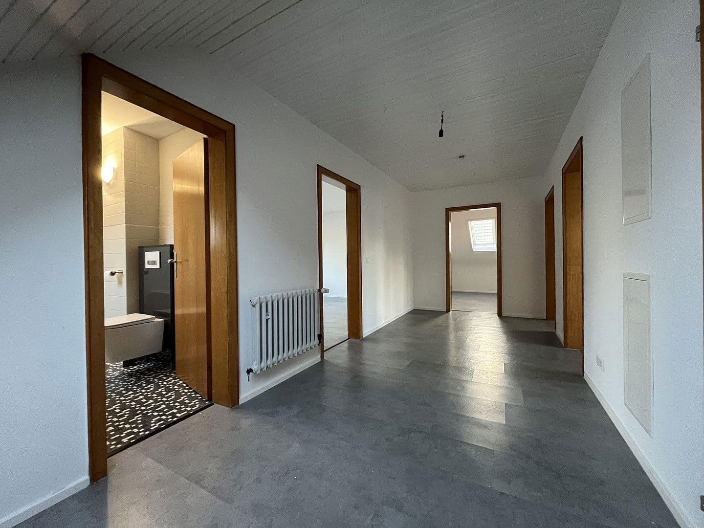 Pronájem bytu 2+kk 78 m², Mainhausen, Hessen Pronájem bytu 2+kk 78 m², Mainhausen, Hessen