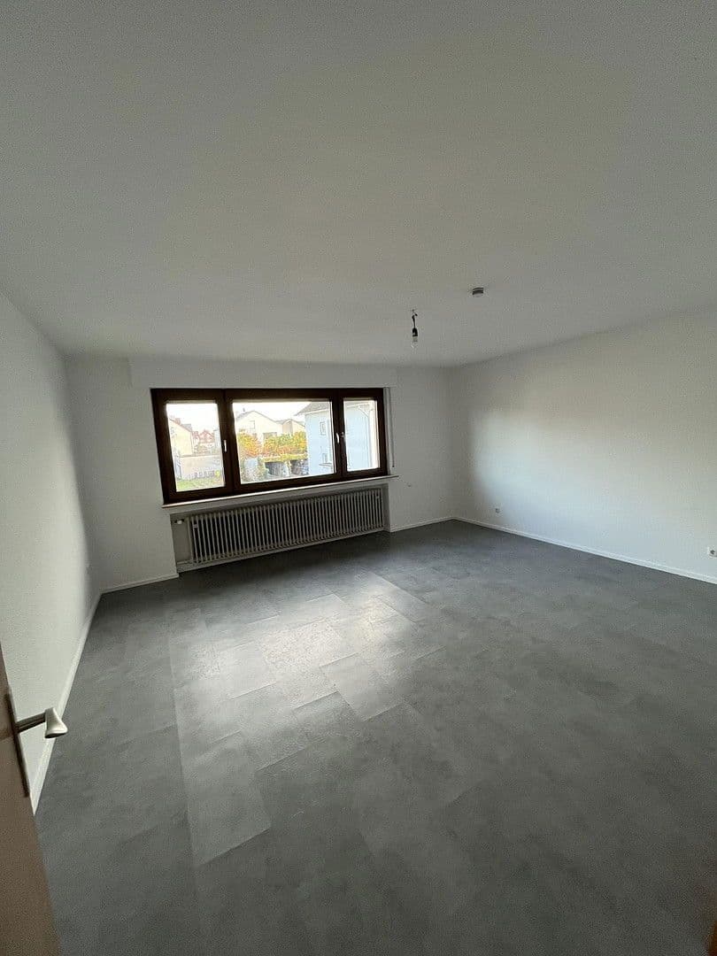 Pronájem bytu 2+kk 78 m², Mainhausen, Hessen Pronájem bytu 2+kk 78 m², Mainhausen, Hessen