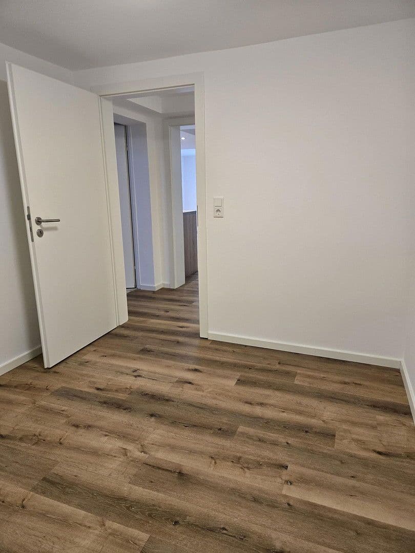 Pronájem bytu 3+1 70 m², Seegarten 3, Waldbüttelbrunn, Bavorsko Pronájem bytu 3+1 70 m², Seegarten 3, Waldbüttelbrunn, Bavorsko