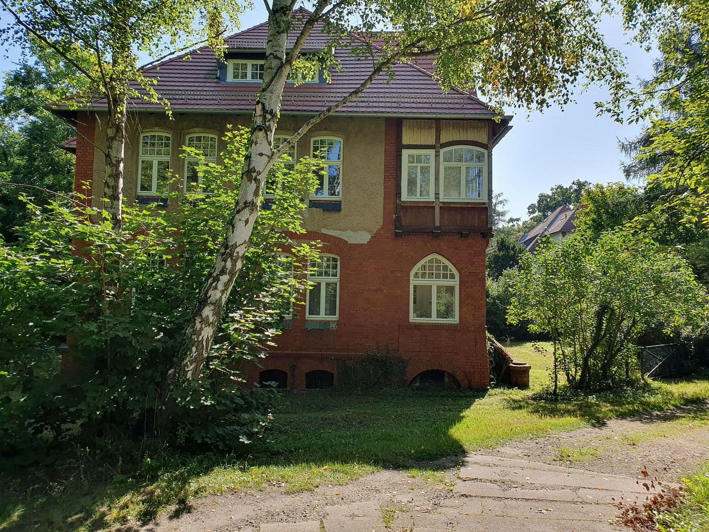 Prodej domu 330 m², pozemek 2.950 m², Stendal, Sasko-Anhaltsko Prodej domu 330 m², pozemek 2.950 m², Stendal, Sasko-Anhaltsko