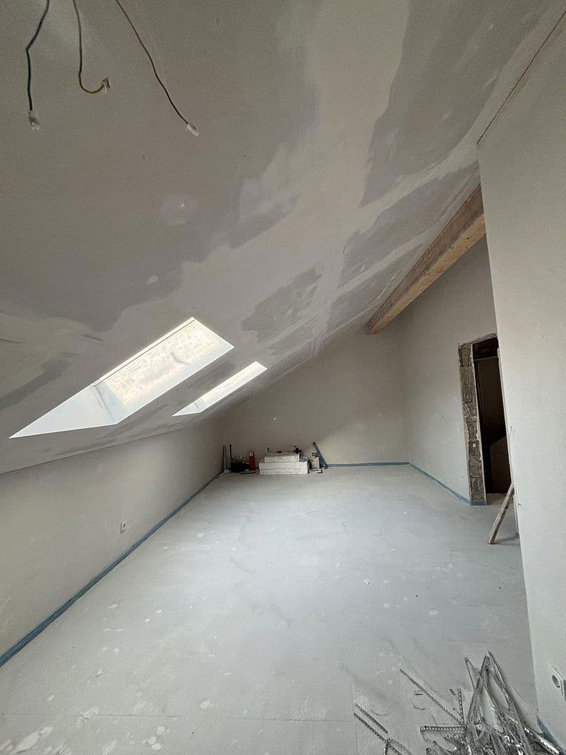 Prodej bytu 4+1 140 m², Neunkirchen-Seelscheid, Severní Porýní-Vestfálsko Prodej bytu 4+1 140 m², Neunkirchen-Seelscheid, Severní Porýní-Vestfálsko